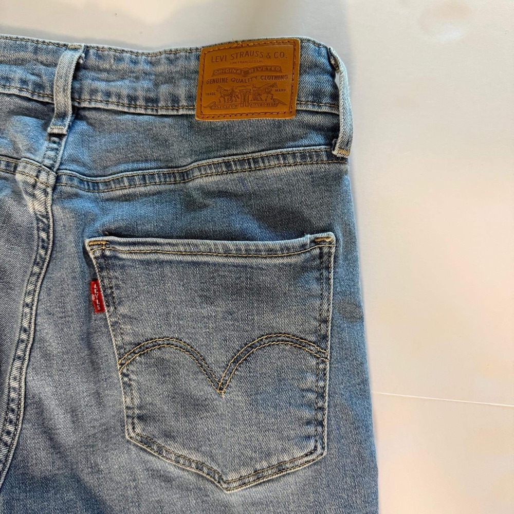 Levis Premium 721 High Rise Skinny Jeans Womens 27‎ Medium Wash Blue Denim